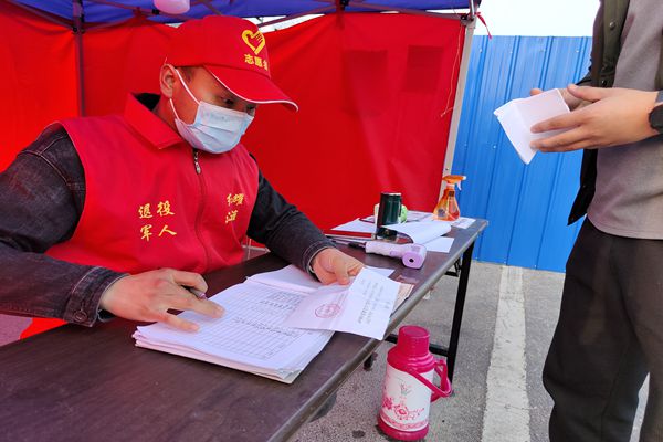 9a20a34f193549b646b9e75eec539f7_副本.jpg